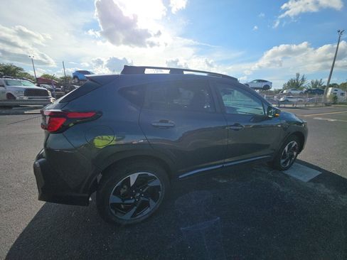 Used 2024 Subaru Crosstrek 2.5i Limited AWD/4WD image 4