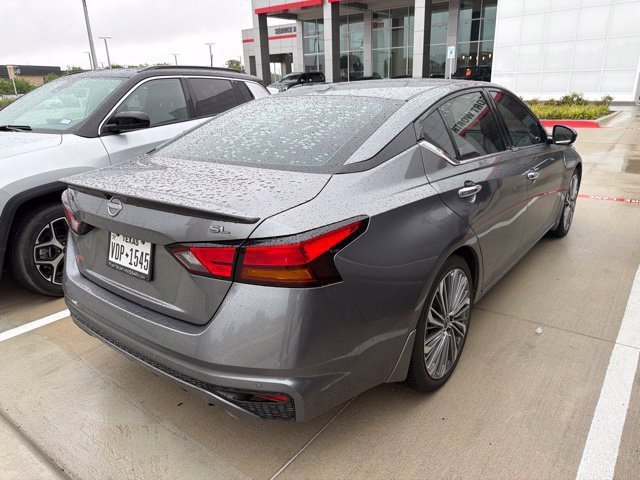 Used 2024 Nissan Altima 2.5 SL FWD image 8