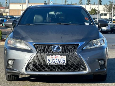 Used 2015 Lexus CT 200h w/ F Sport w/Nuluxe Interior image 10
