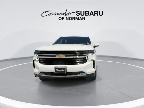 Used 2024 Chevrolet Tahoe LT RWD image 3