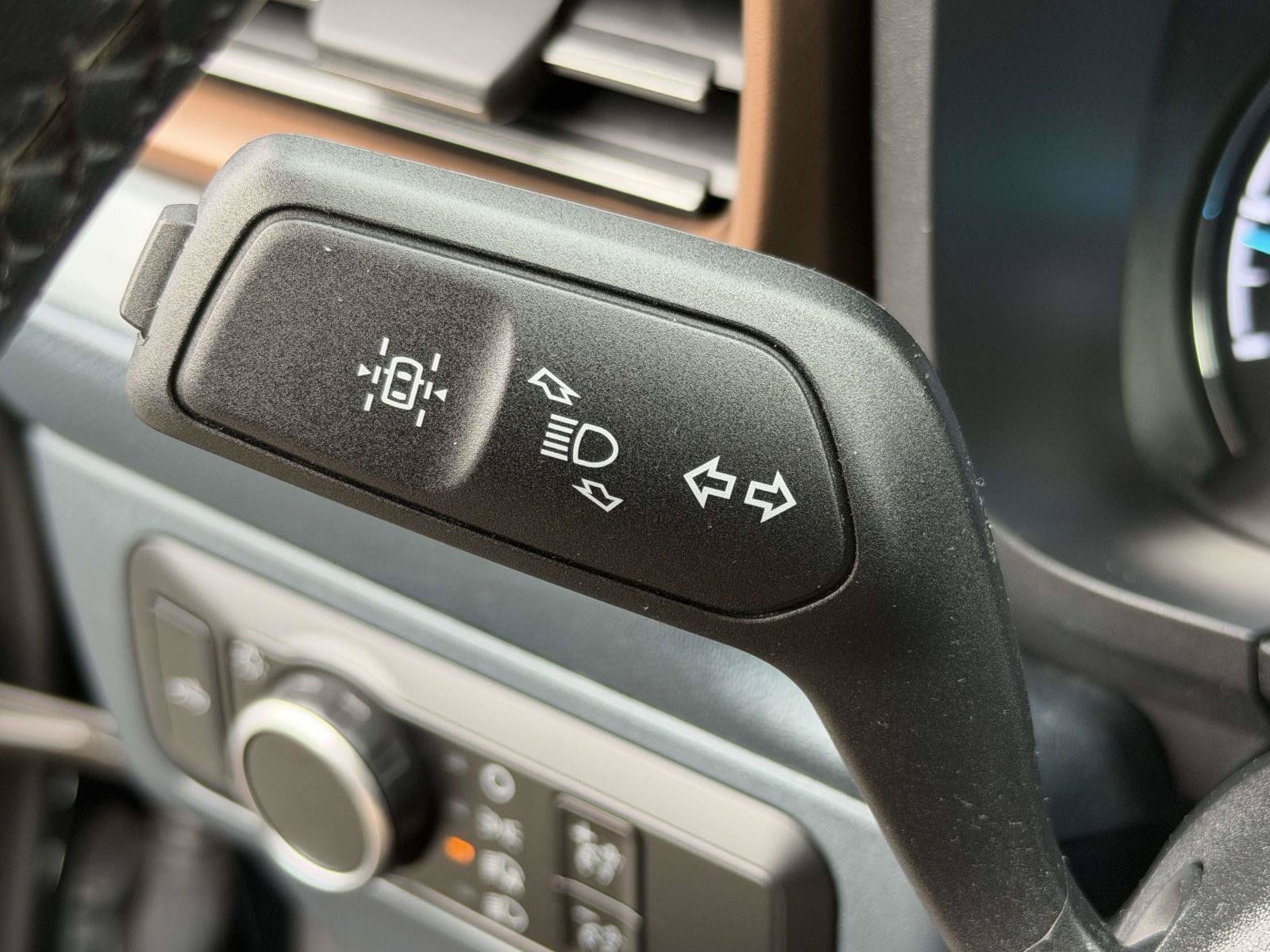 Used 2023 Ford Maverick Lariat w/ Lariat Luxury Package AWD/4WD image 16