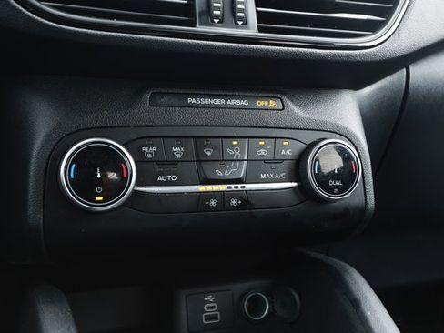 Used 2024 Ford Escape ST-Line FWD image 19