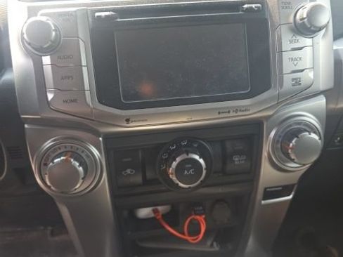 Used 2018 Toyota 4Runner SR5 Premium AWD/4WD image 5