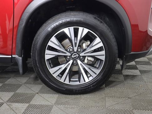 Used 2023 Nissan Rogue SV image 19