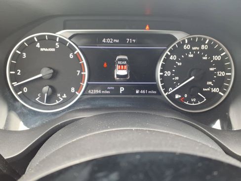 Used 2023 Nissan Rogue SV AWD/4WD image 30
