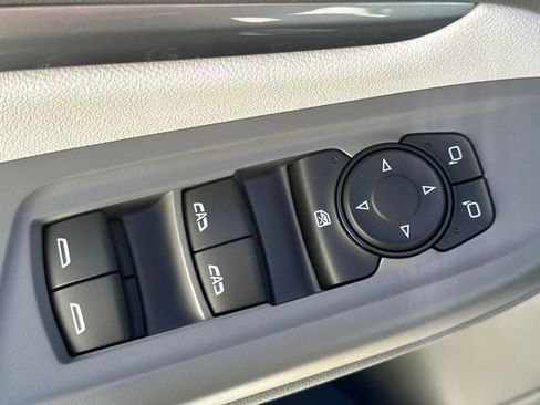 Used 2023 Chevrolet Bolt EUV Premier w/ Sun & Sound Package image 25