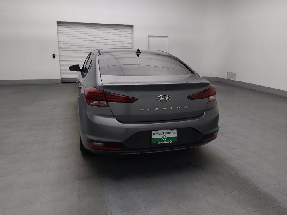 Used 2019 Hyundai Elantra SEL w/ Cargo Package FWD image 6