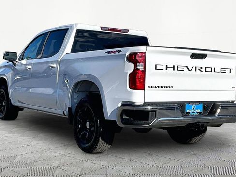 Used 2022 Chevrolet Silverado 1500 LT image 4