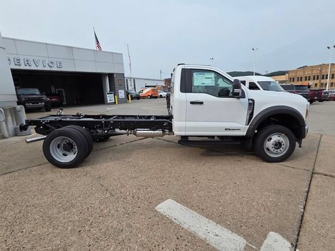New 2026 Ford F550 4x4 Regular Cab Super Duty w/ XL Chrome Package image 8