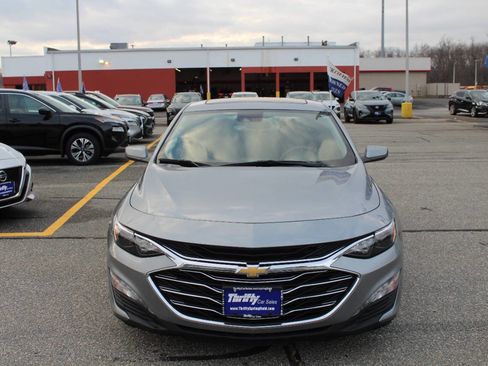 Used 2024 Chevrolet Malibu LT image 5