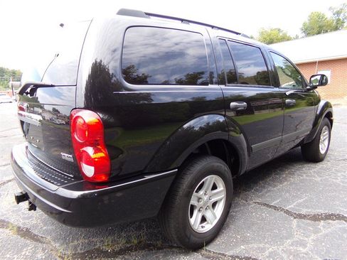 Used 2006 Dodge Durango SLT w/ Trailer Tow Group AWD/4WD image 6