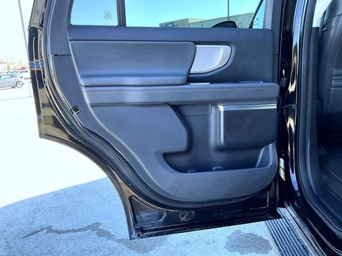 Used 2025 Ford Expedition Active image 23