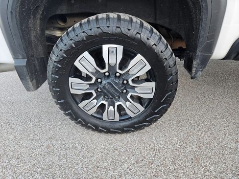 Used 2024 GMC Sierra 2500 Denali w/ Denali Reserve Package image 31