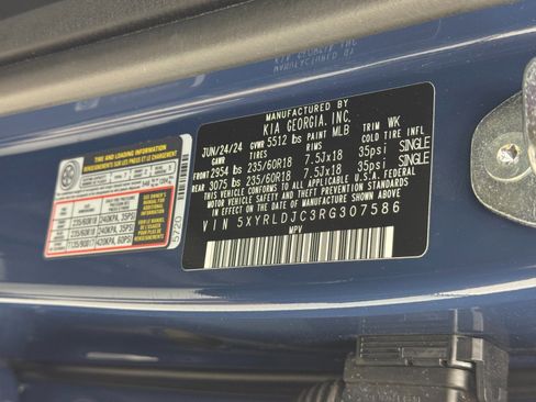 Used 2024 Kia Sorento S w/ Panoramic Sunroof Package image 42