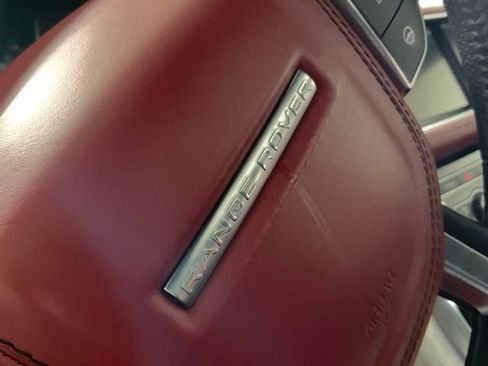 Used 2016 Land Rover Range Rover Sport SVR image 42
