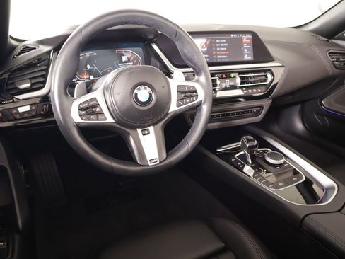 Certified 2023 BMW Z4 sDrive30i w/ Premium Package image 2