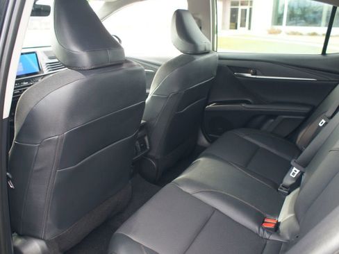 Used 2026 Toyota Camry Hybrid image 14