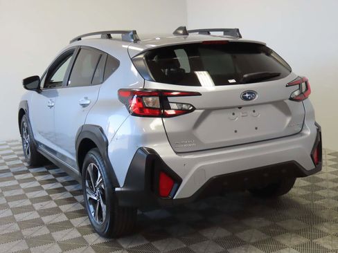 Used 2025 Subaru Crosstrek 2.0i Premium AWD/4WD image 3