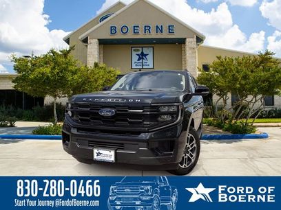 Used 2025 Ford Expedition Active