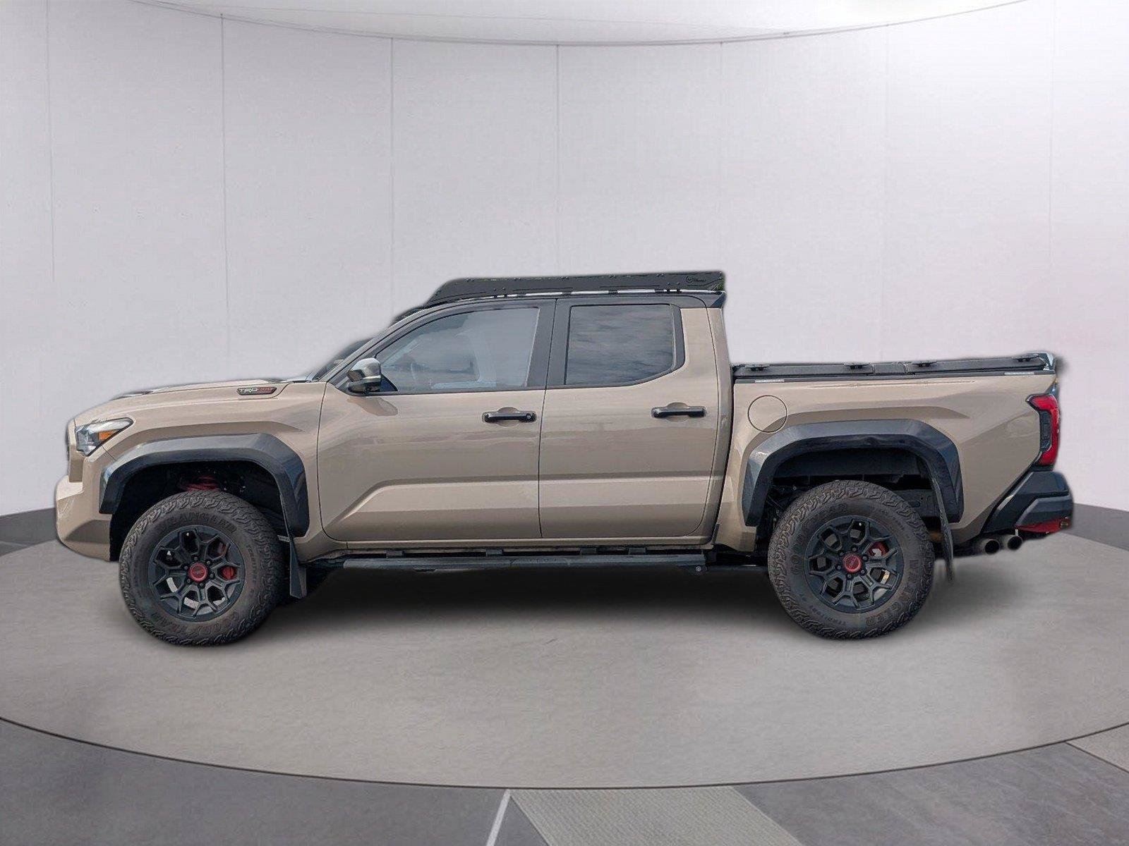 Used 2025 Toyota Tacoma TRD Pro AWD/4WD image 2