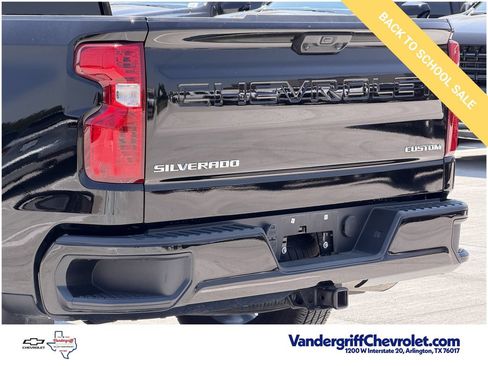 Certified 2025 Chevrolet Silverado 1500 Custom RWD image 6