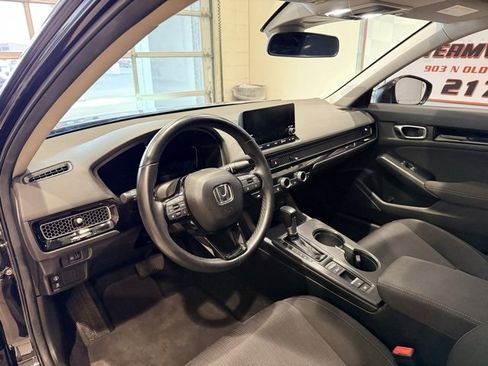 Used 2024 Honda Civic EX image 12