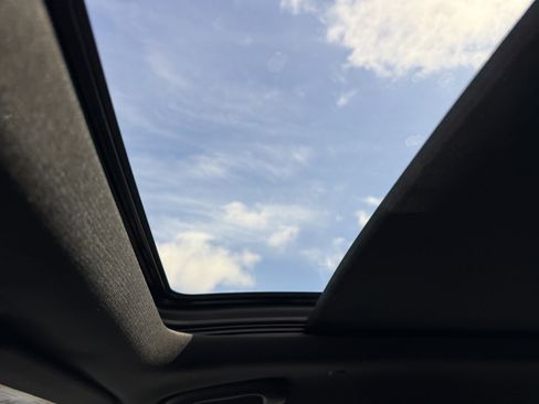 Certified 2022 Cadillac XT5 Sportv w/ Technology Package image 20