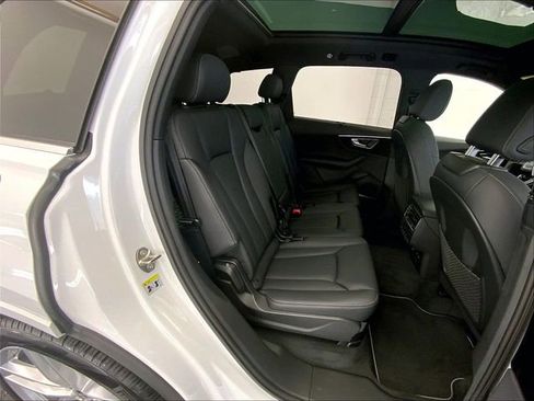 New 2025 Audi Q7 3.0T Premium Plus image 10