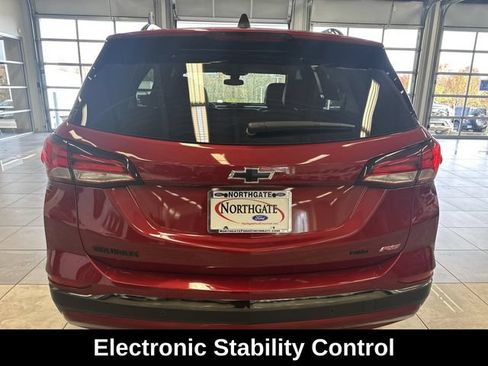 Used 2023 Chevrolet Equinox RS AWD/4WD image 13