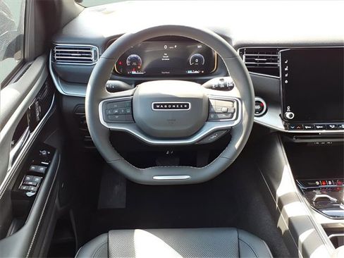New 2025 Jeep Wagoneer 4WD image 19