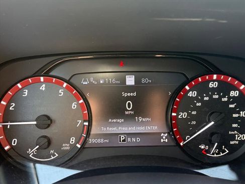 Used 2022 Nissan Frontier PRO-4X w/ Pro-4X Premium Package AWD/4WD image 7