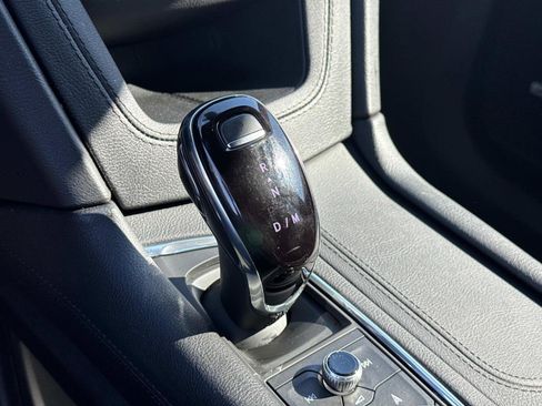 Used 2025 Cadillac XT6 Sport image 22