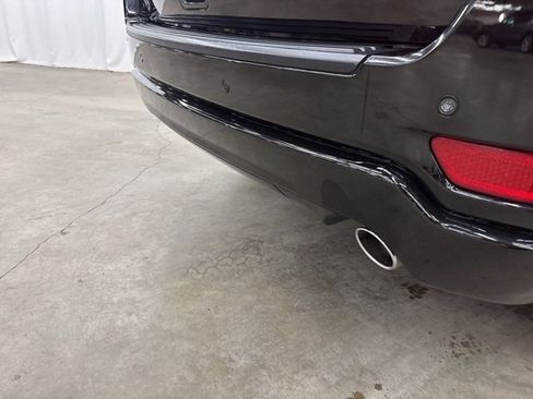 Used 2019 Jeep Grand Cherokee Altitude image 26