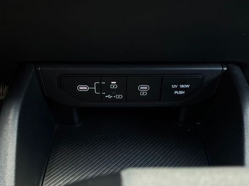 Used 2025 Kia K4 FWD image 26