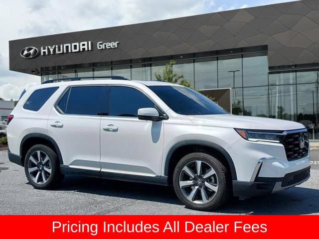 Used 2025 Honda Pilot Elite image 1
