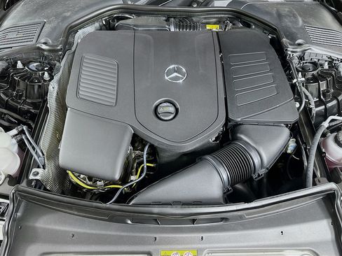 Used 2026 Mercedes-Benz C 300 4MATIC Sedan image 36