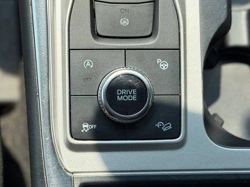 Used 2020 Ford Explorer ST w/ Premium Technology Package AWD/4WD image 18
