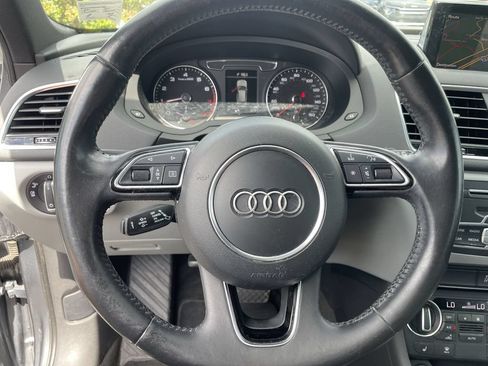 Used 2016 Audi Q3 2.0T Prestige w/ Prestige Package AWD/4WD image 17