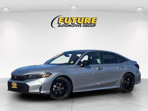 Used 2025 Honda Civic Sport image 10