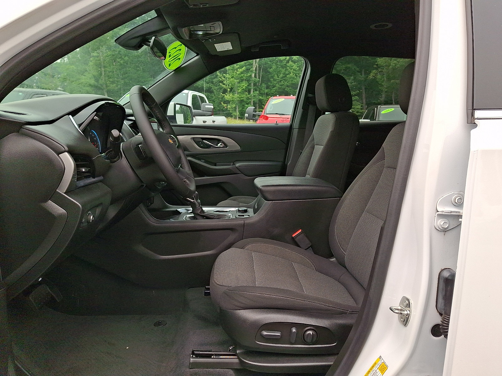 Certified 2023 Chevrolet Traverse LT AWD/4WD image 14