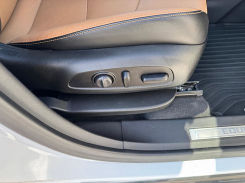 Used 2021 Chevrolet Equinox Premier image 20