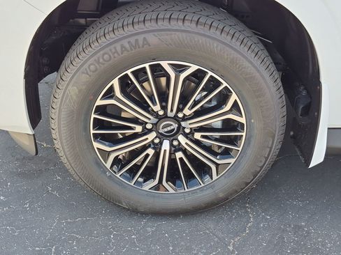 New 2026 Nissan Armada Platinum RWD image 9