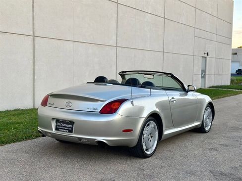Used 2004 Lexus SC 430 Convertible RWD image 9