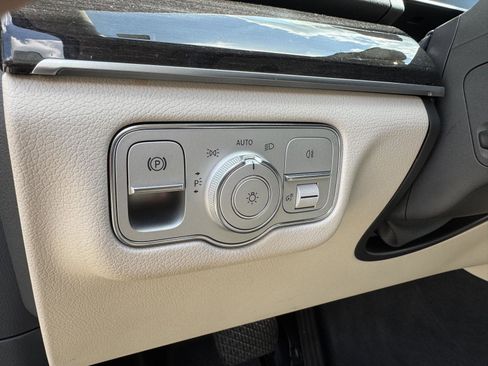 Used 2020 Mercedes-Benz GLE 350 image 7