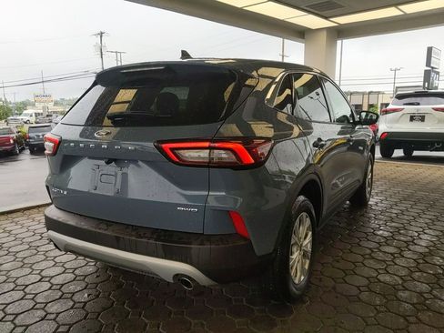 Used 2024 Ford Escape Active AWD/4WD image 6