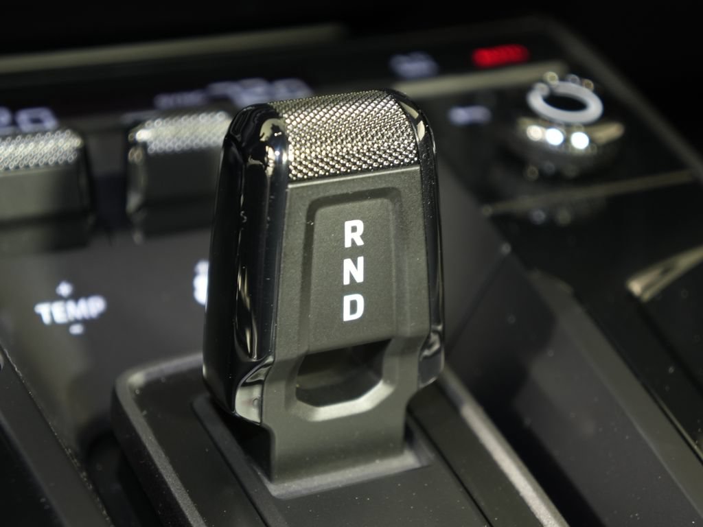Used 2026 Porsche 911 Carrera RWD image 30
