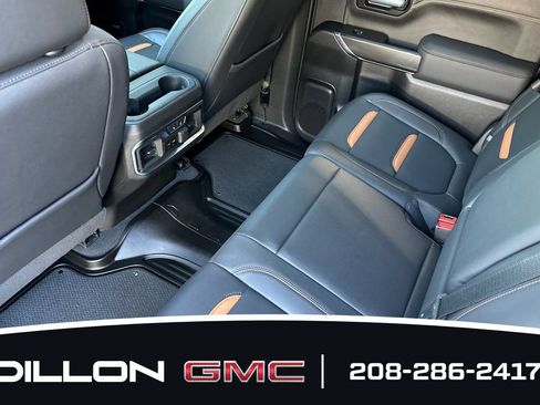 Used 2021 GMC Sierra 1500 AT4 w/ AT4 Premium Package AWD/4WD image 15