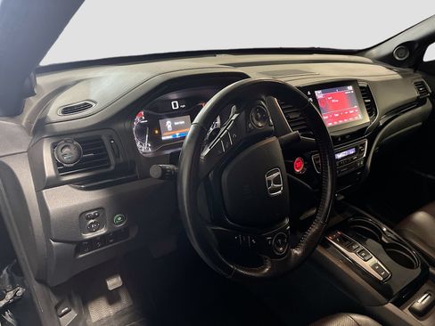 Used 2021 Honda Ridgeline Black Edition image 9