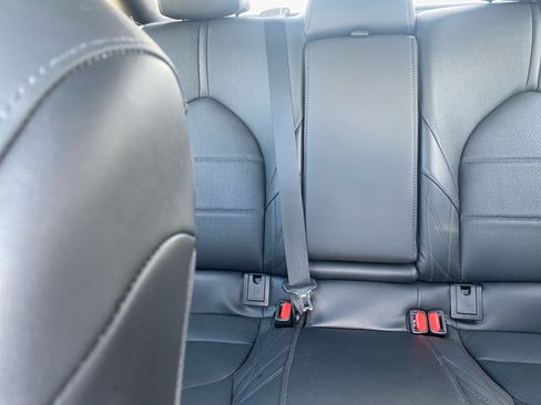 Used 2022 Toyota Avalon Limited w/ Advanced Safety Package FWD image 15