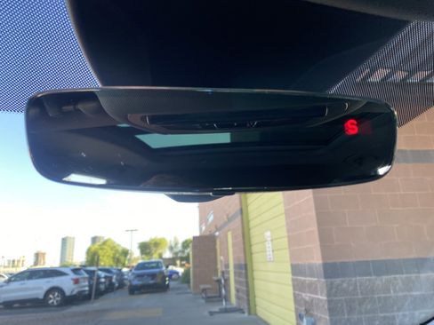 Used 2022 Audi Q4 e-tron Premium Plus image 42